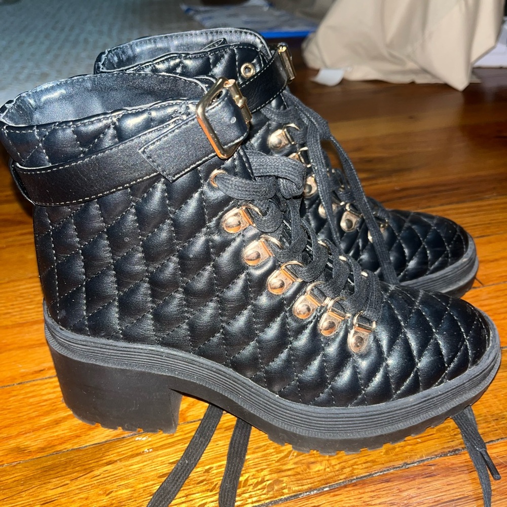 Forever 21 Black Lace Up Quilted Boots